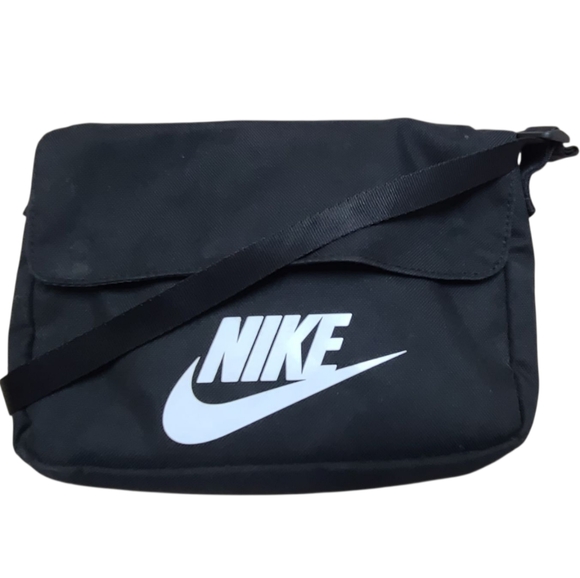 Nike Futura Small Black Crossbody Bag - Picture 1 of 10